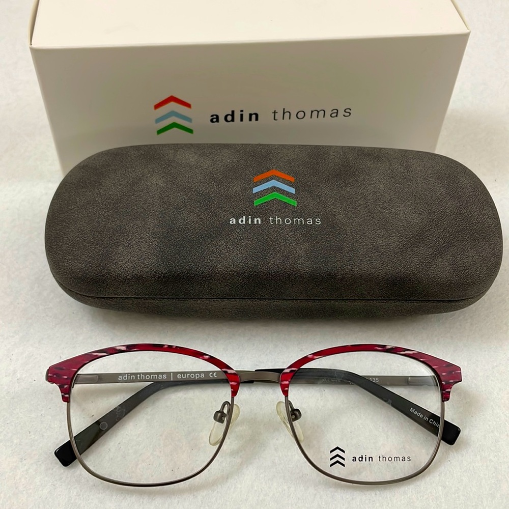 New in box Adin Thomas Eyeglasses frame AT440 C2 50-17– 135